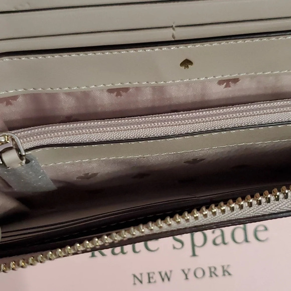 Kate Spade Brynn Saffiano Large Continental Wallet $229 - Picture 9 of 10